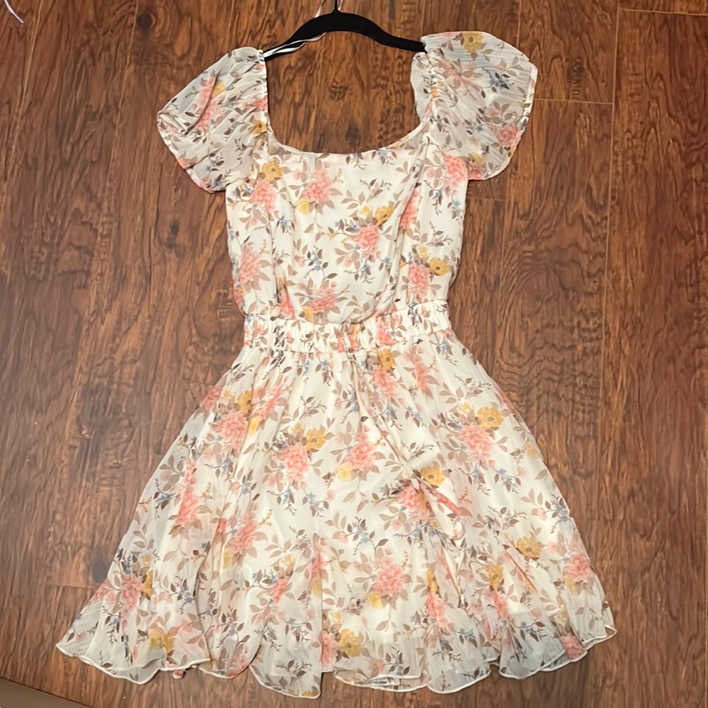 Gently worn. Smoke free home